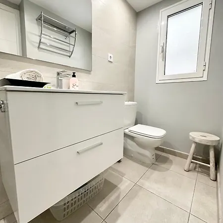 Tutti Frutti Con Piscina, Terraza Soleada Privada, Primera Planta Y Wi-fi *