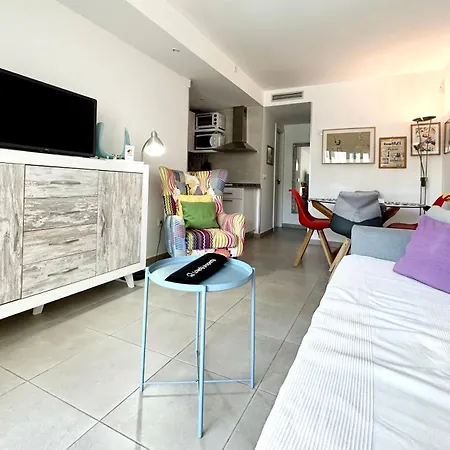 Tutti Frutti Con Piscina, Terraza Soleada Privada, Primera Planta Y Wi-fi *