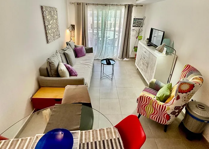 Tutti Frutti Con Piscina, Terraza Soleada Privada, Primera Planta Y Wi-fi Corralejo