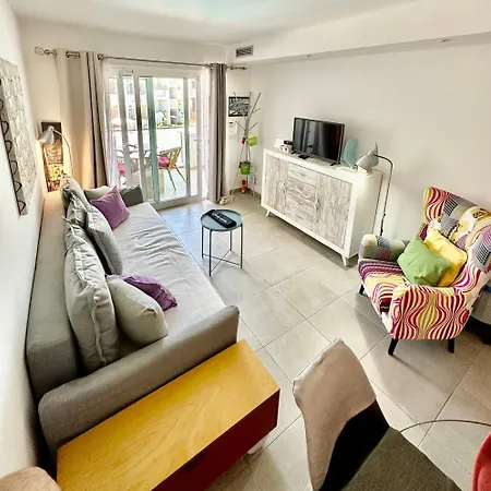 Tutti Frutti Con Piscina, Terraza Soleada Privada, Primera Planta Y Wi-fi