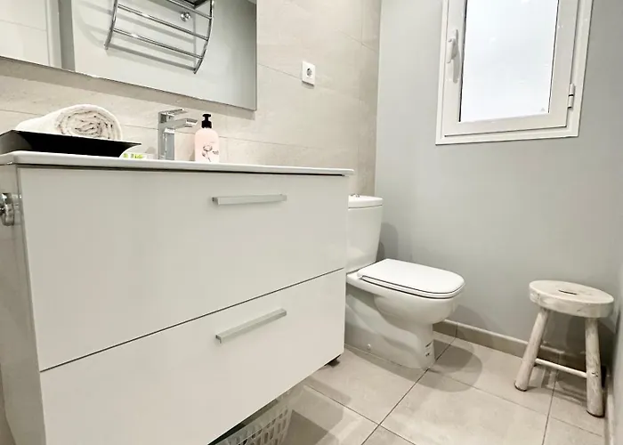 Tutti Frutti Con Piscina, Terraza Soleada Privada, Primera Planta Y Wi-fi *