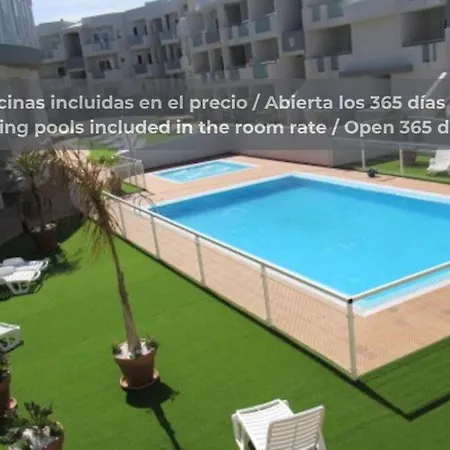 Tutti Frutti Con Piscina, Terraza Soleada Privada, Primera Planta Y Wi-fi